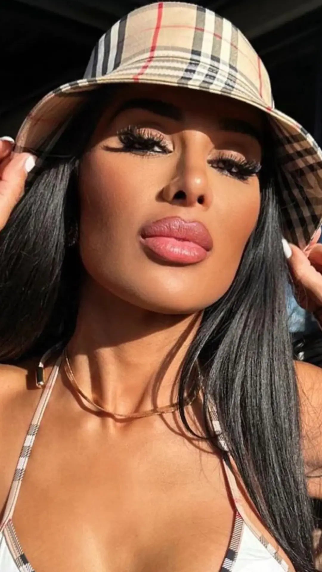 TAJ BB BUCKET HAT - Chic by Taj