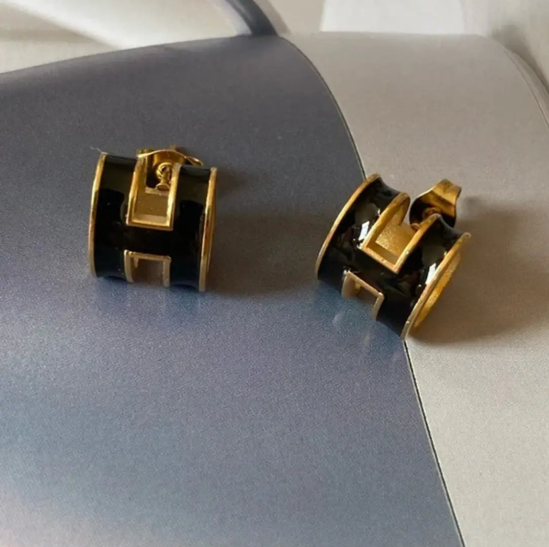 TAJ H NECKLACE - Chic by Taj