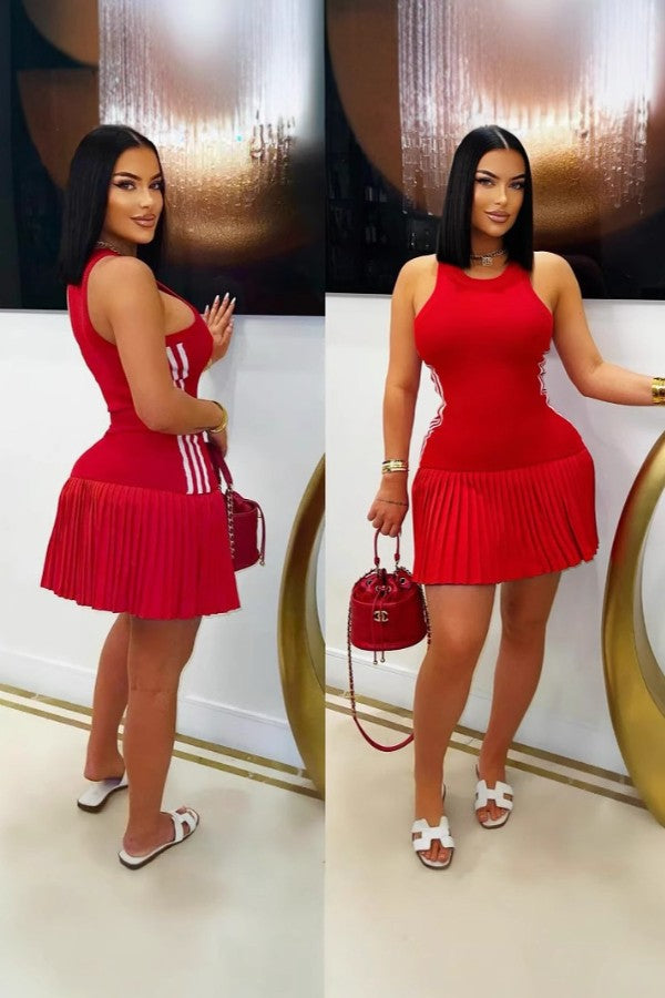 Sporty Pleated Skirt Dress