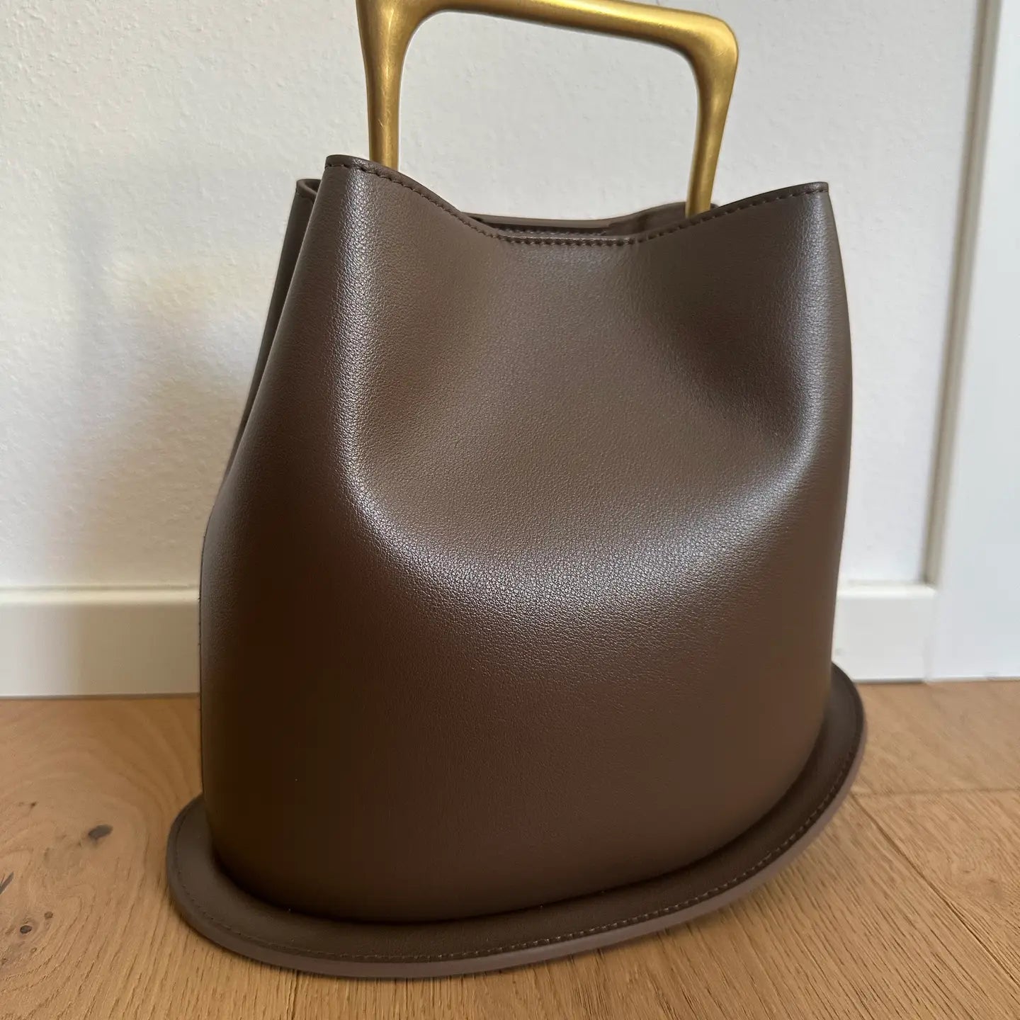 Bella - Genuine Leather