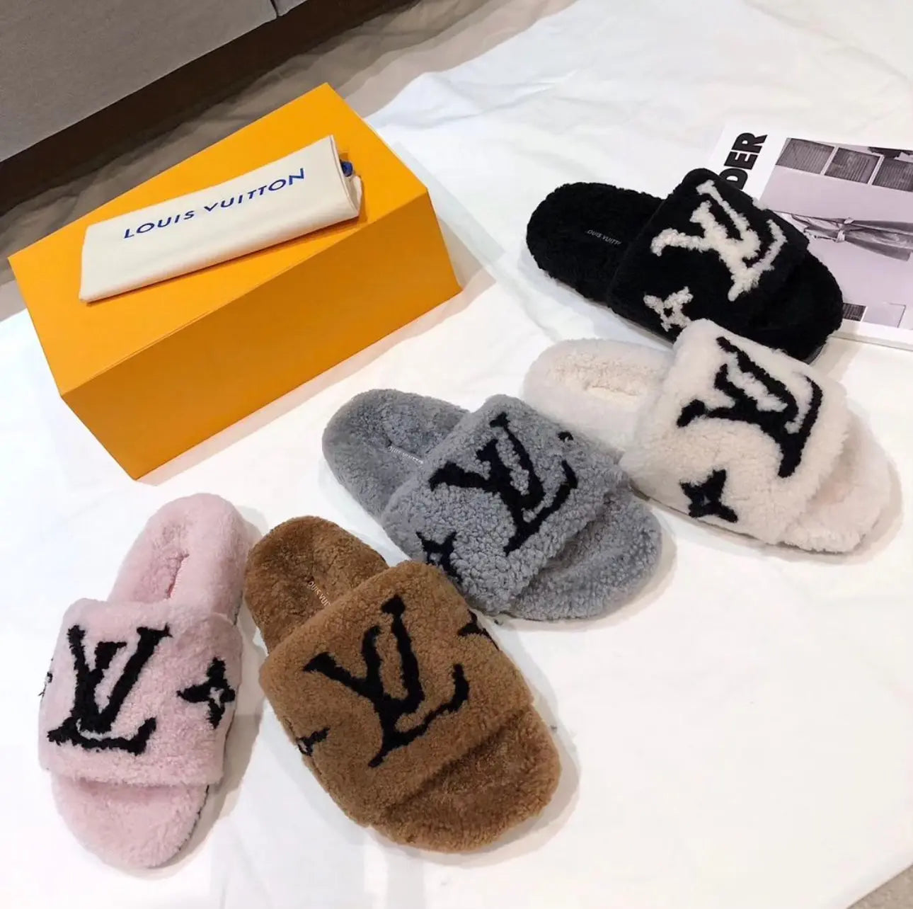 TAJ LOGO FURRY SLIPPERS - Chic by Taj