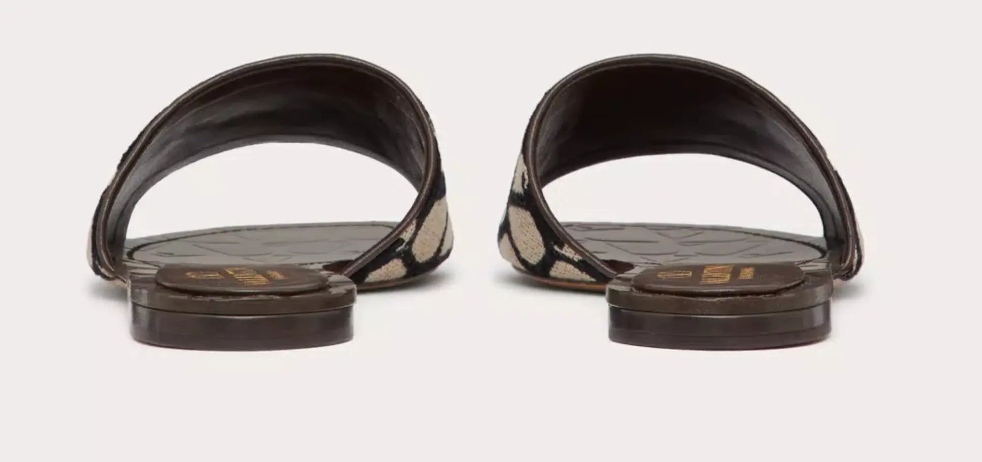 TAJ V SANDALS - Chic by Taj