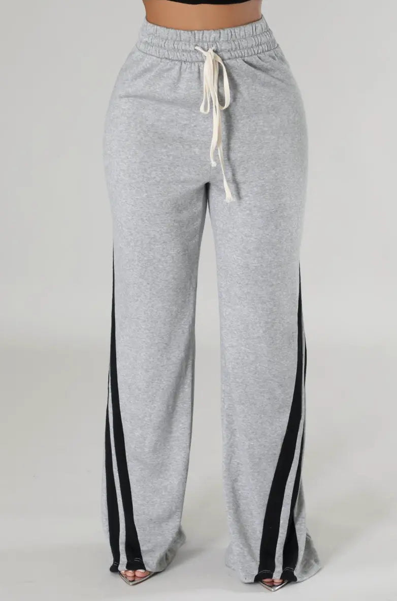 Sunday Stroll Pants Chic by Taj