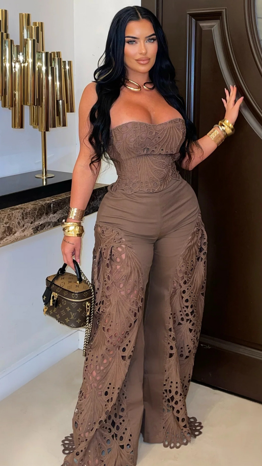 Embroidered pants set