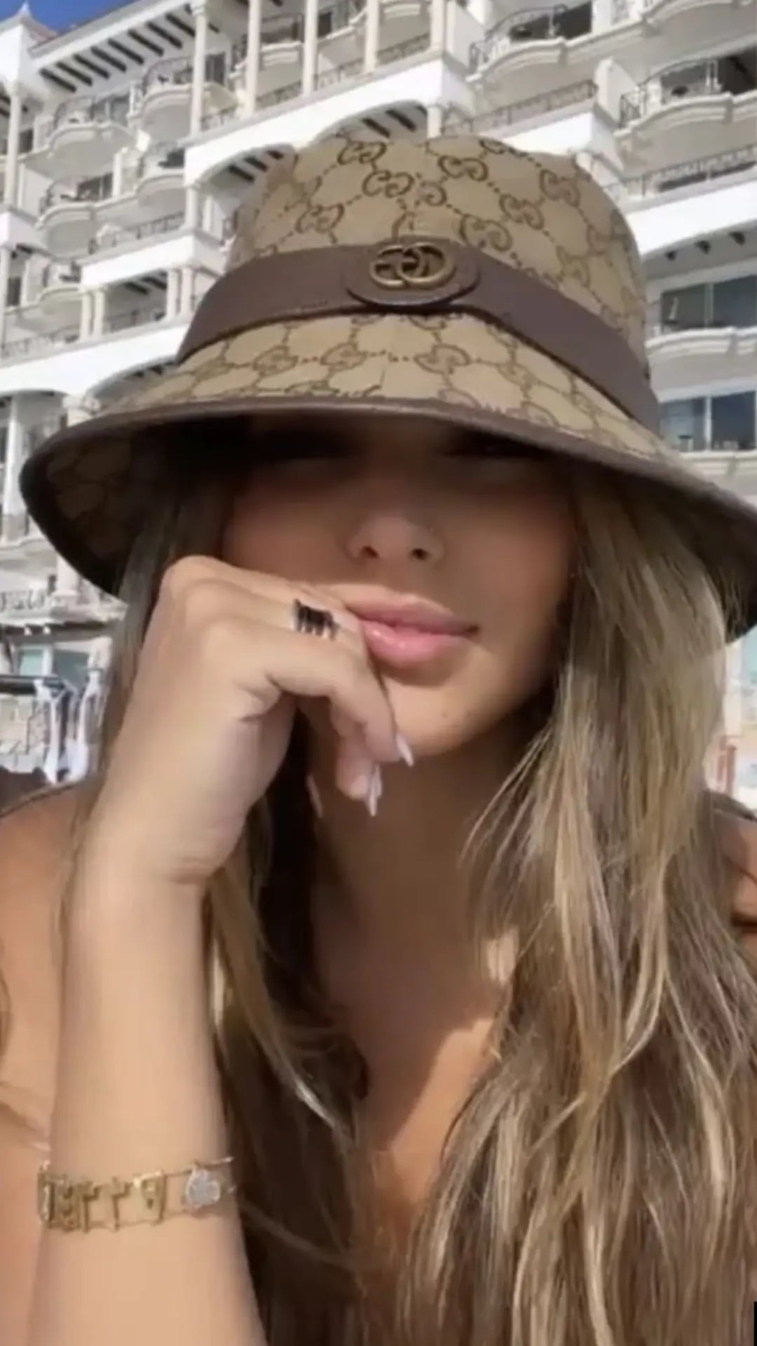 TAJ G BUCKET HAT - Chic by Taj