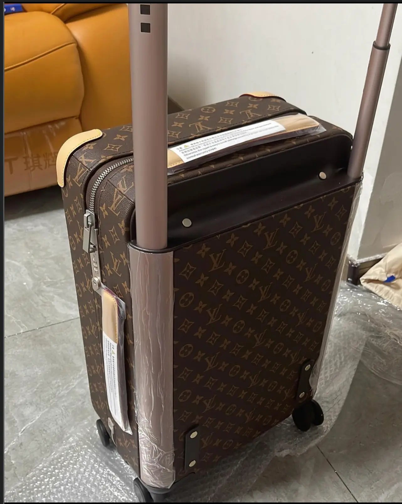 TAJ STAR LUGGAGE - Chic by Taj