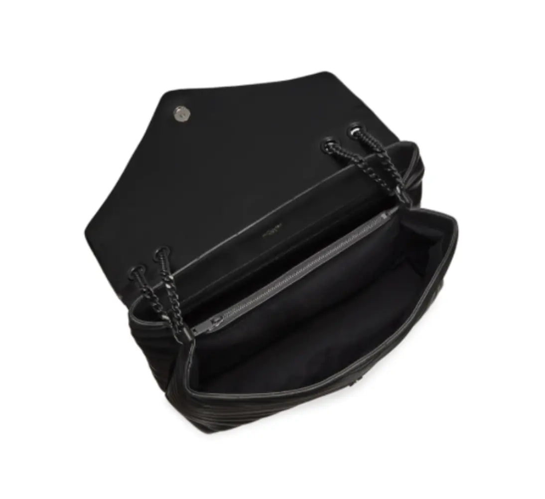 TAJ LOGO BAG.   Look # 6 - Chic by Taj