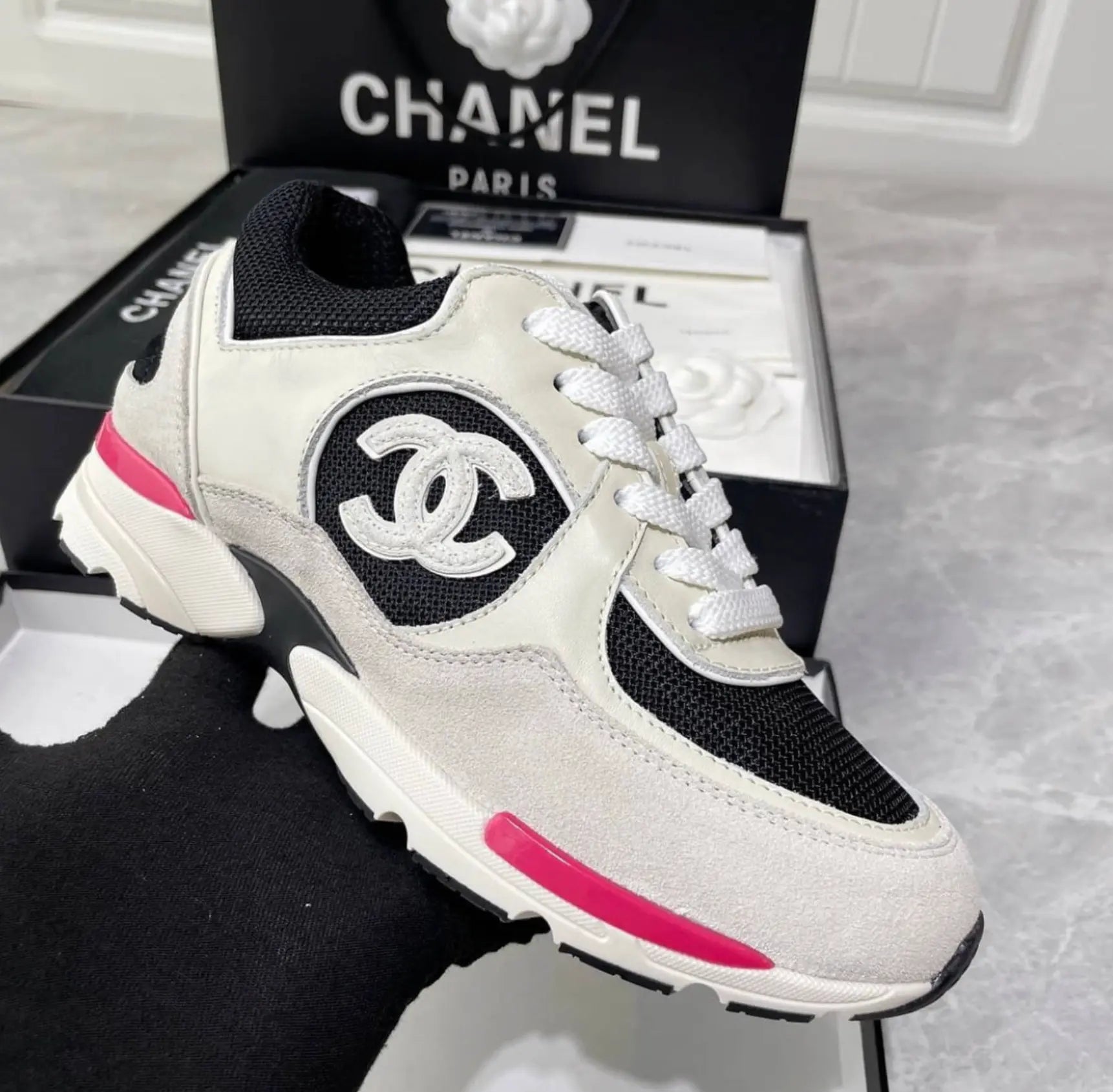 TAJ KNIT & SUEDE SNEAKERS - Chic by Taj