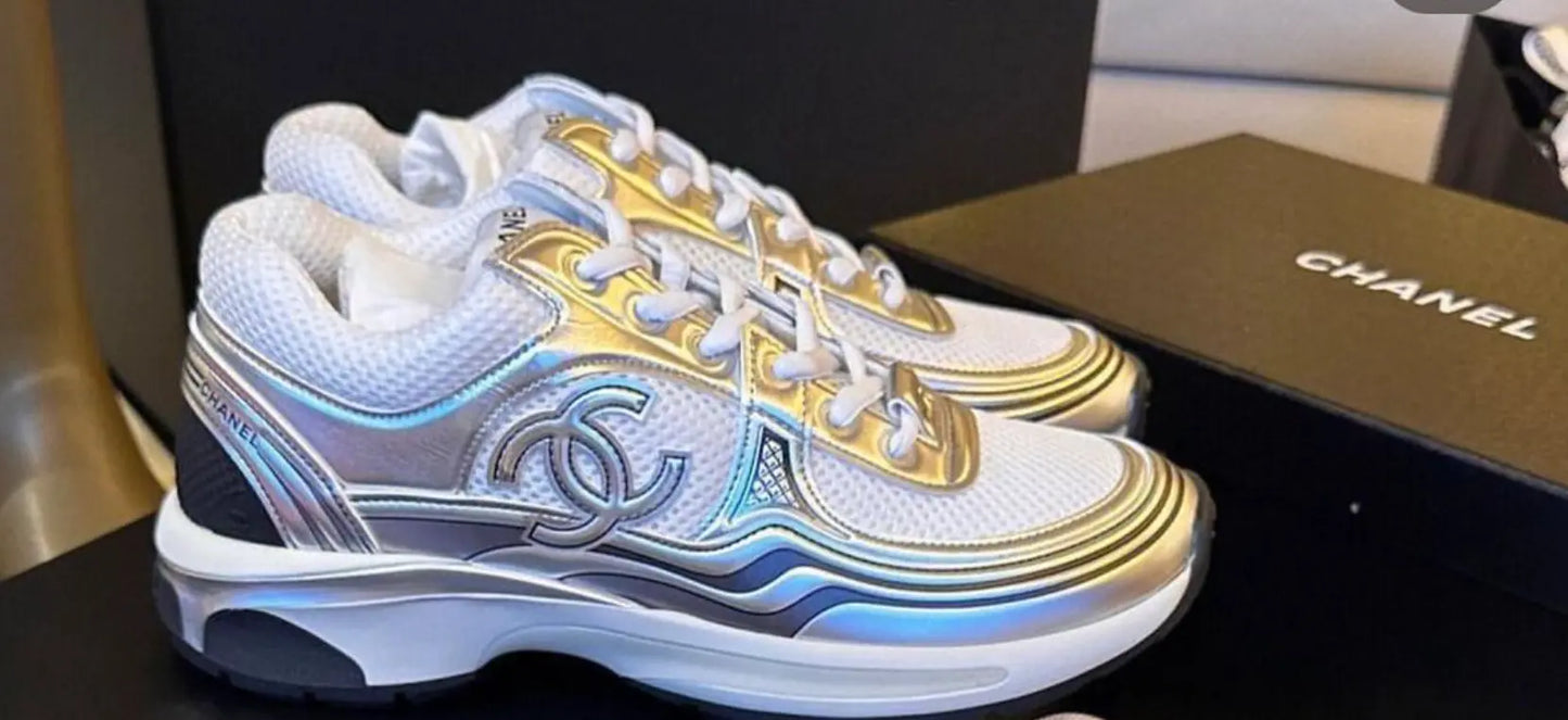 TAJ  LOGO CC SNEAKERS - Chic by Taj