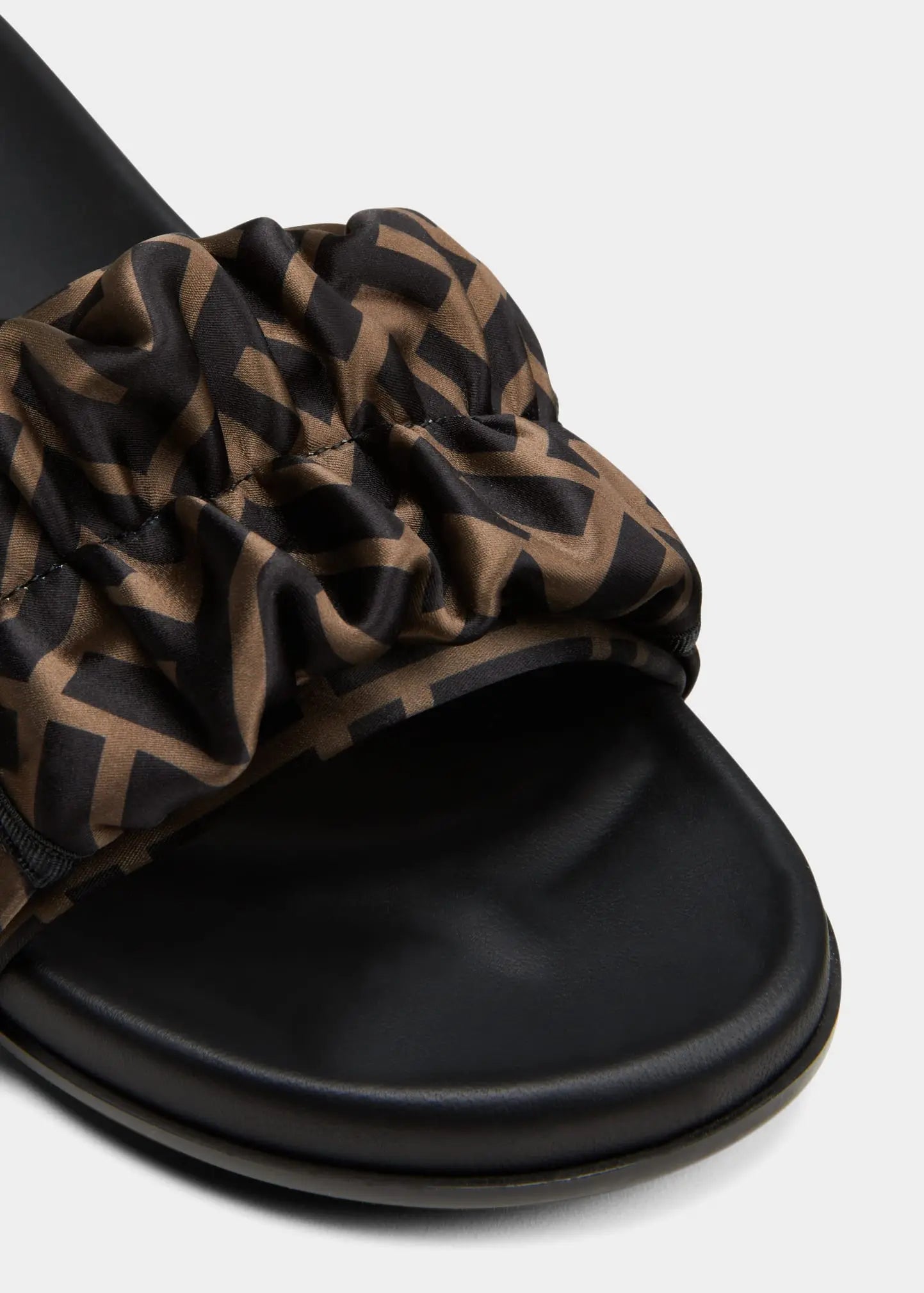 Taj Logof Slides - Chic by Taj